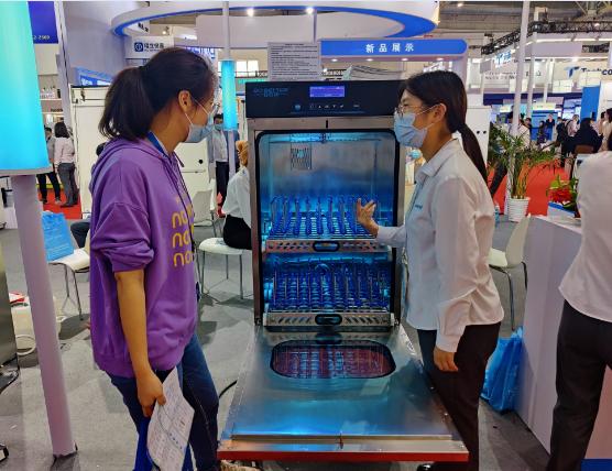 杜伯特洗瓶機(jī)是如何幫助實(shí)驗室節(jié)省成本的？