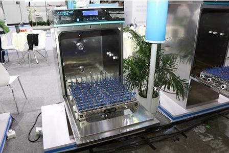 全自動洗瓶機在選用清洗籃架時應注意什么？